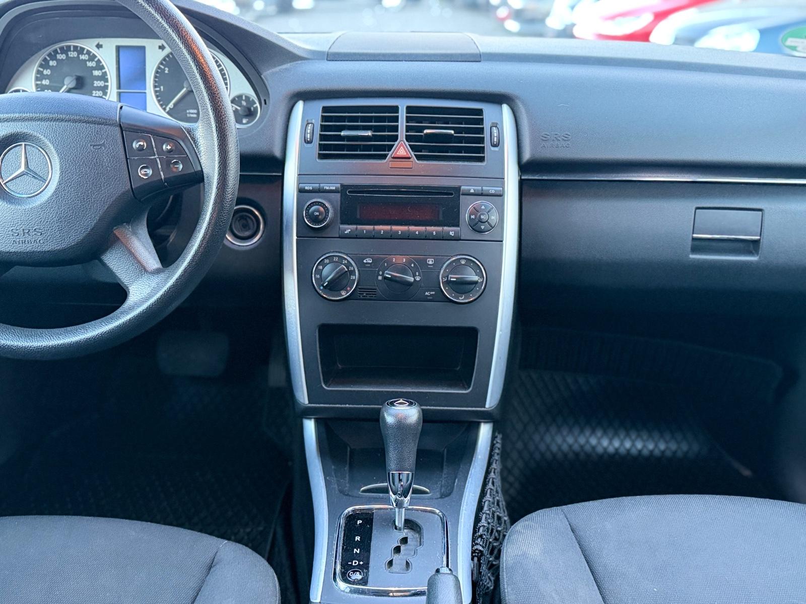 Mercedes-Benz B170 2006 — photo 10
