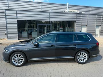Volkswagen Passat Variant - 6