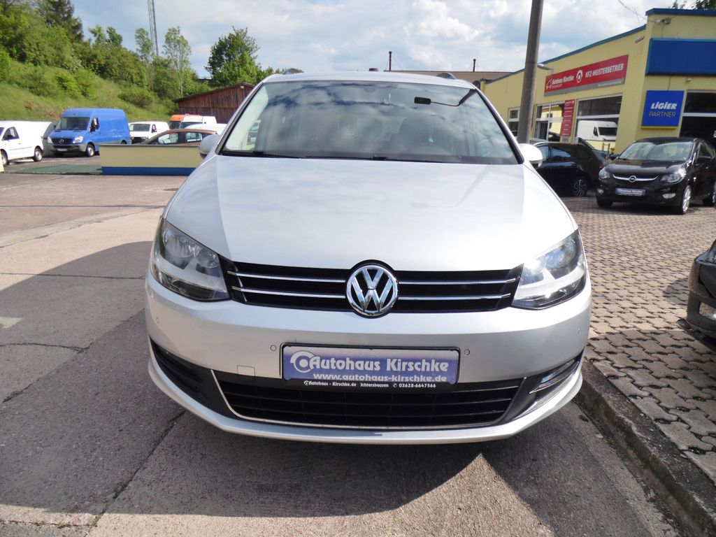 VOLKSWAGEN Sharan