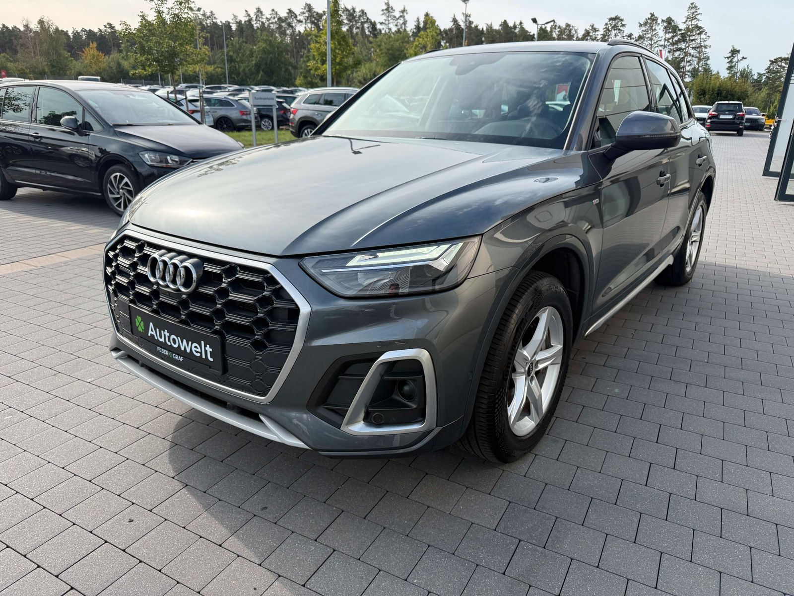 Audi Q5 TFSI e S line 55 qu. AHK STHZ LED eKLAP 360° imagem 3