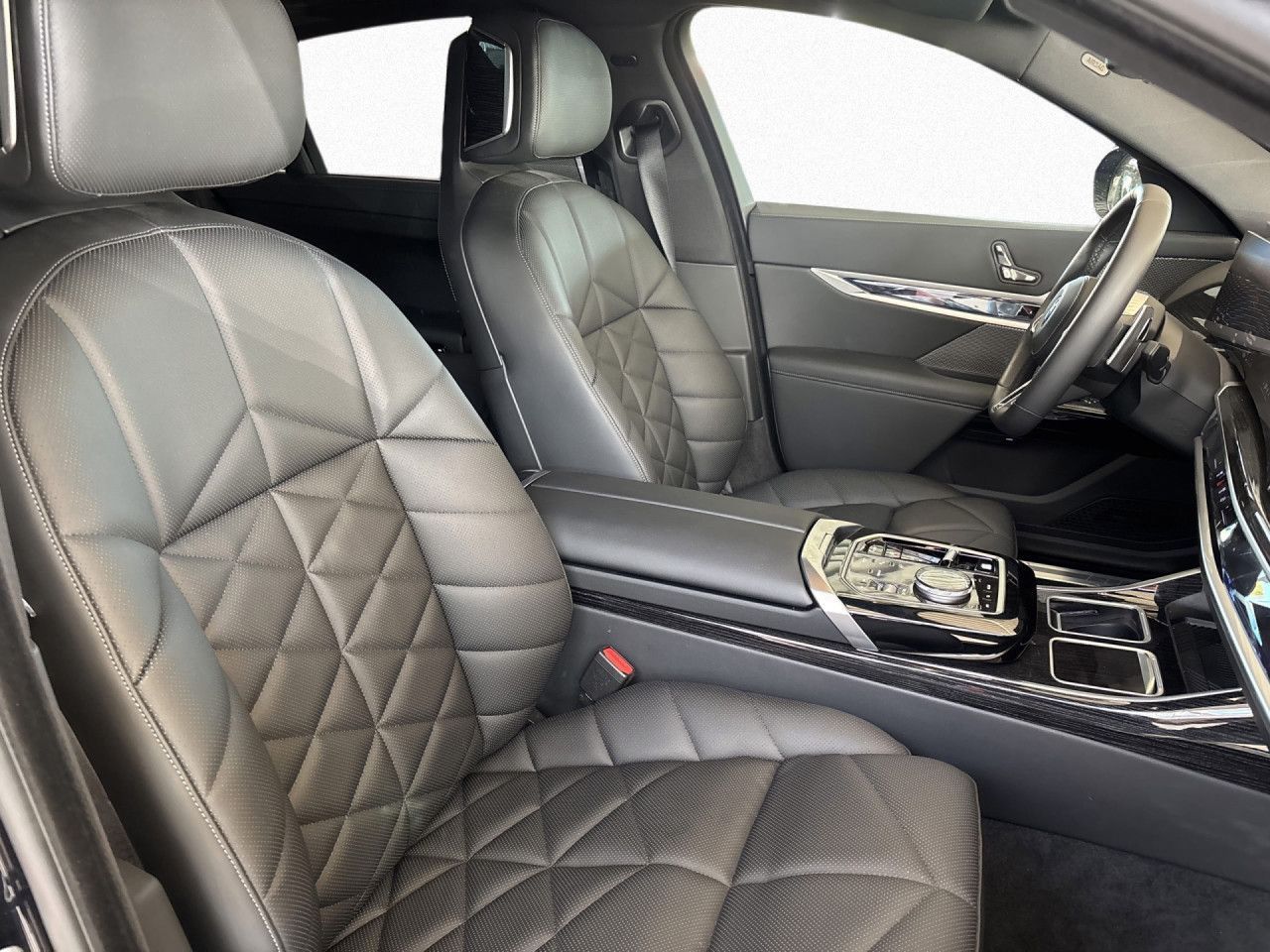 BMW 740 - Bild 12