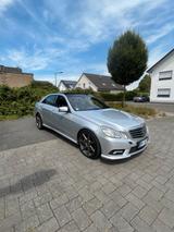 Mercedes-Benz E500 4-Matic - Mercedes-Benz E 500 in Bonn