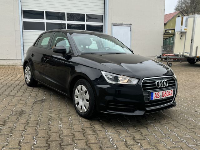 Audi A1 Sportback basis Klimaatomatil Navi PDC Sitzh