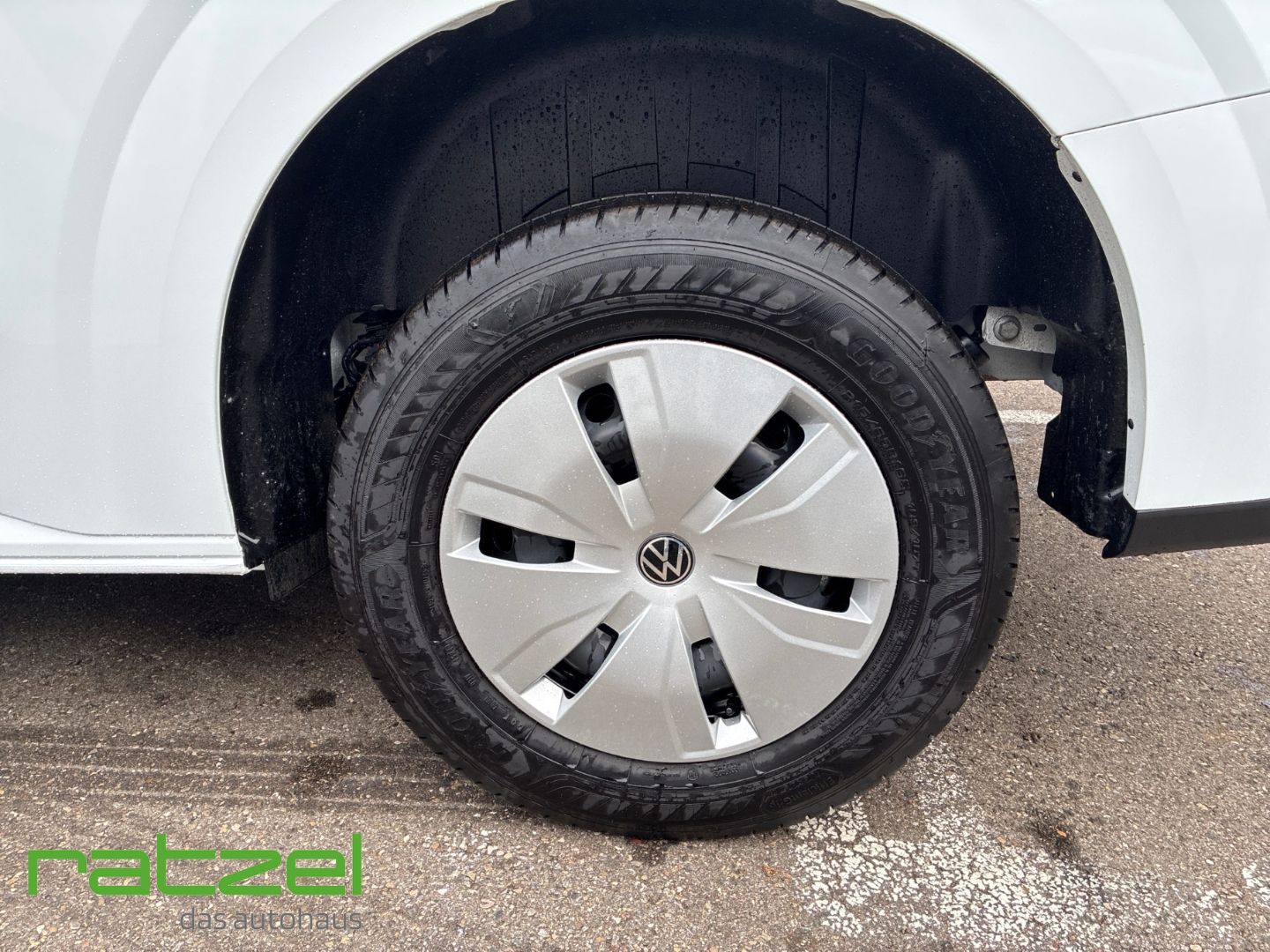 Fahrzeugabbildung Volkswagen Transporter Kasten 2.0 TDI KR AH+LED+ACC+Regal