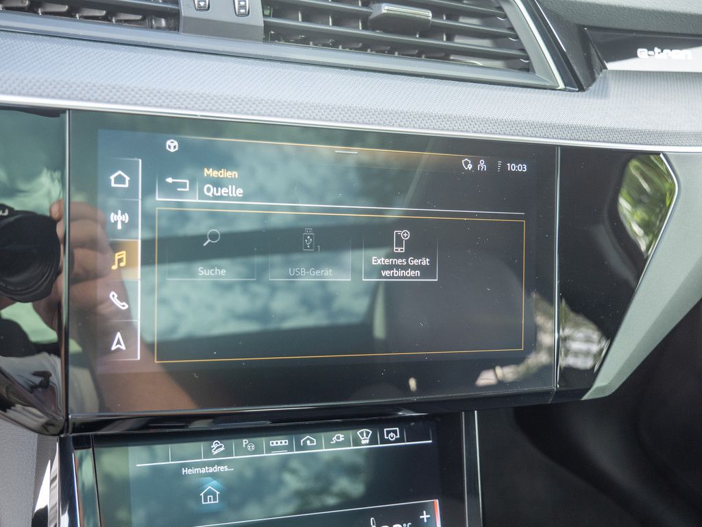 Audi Q8 e-tron - Bild 12