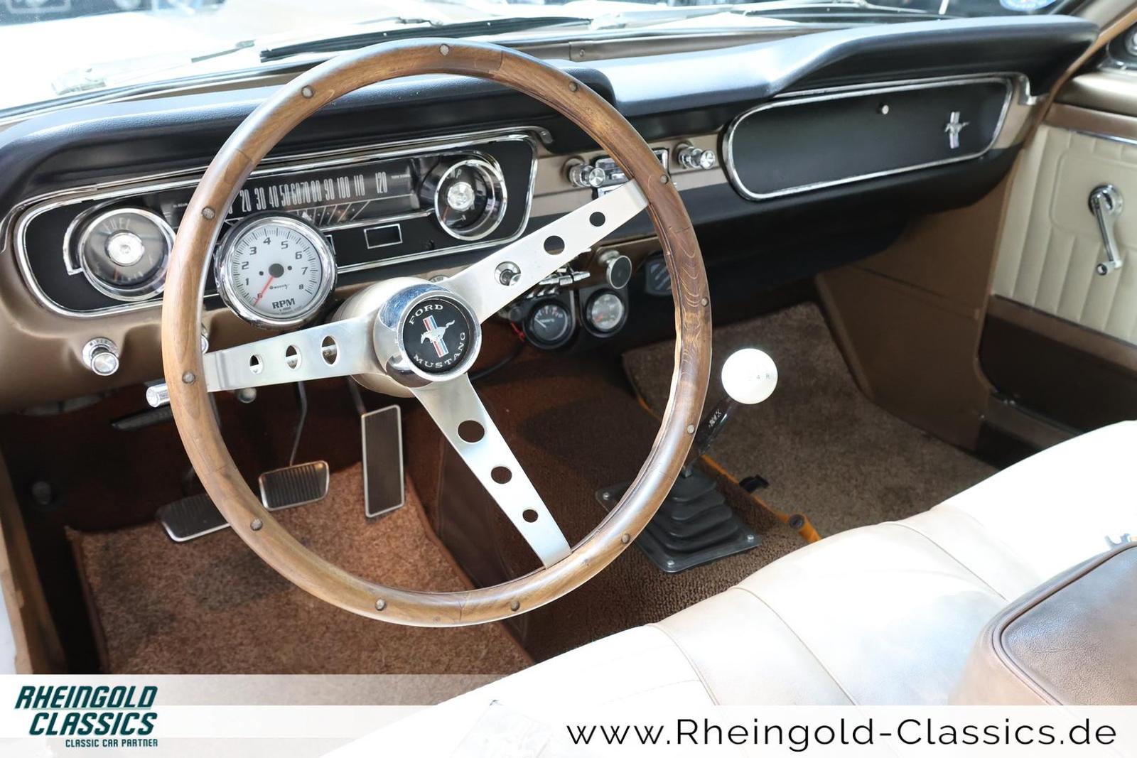 Ford Mustang V8 Coupé 5 Gang Tremec Schaltgetriebe