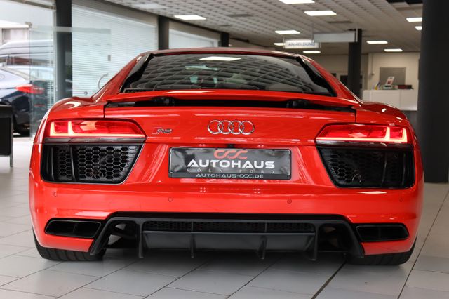 Fahrzeugabbildung Audi R8 Coupe 5.2 FSI quattro B&O|LED|KAMERA|NAVI|SHZ