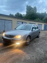 Ford Mondeo 2,0 Ghia Autom. Ghia - Ford Mondeo aus 2003: 2.0
