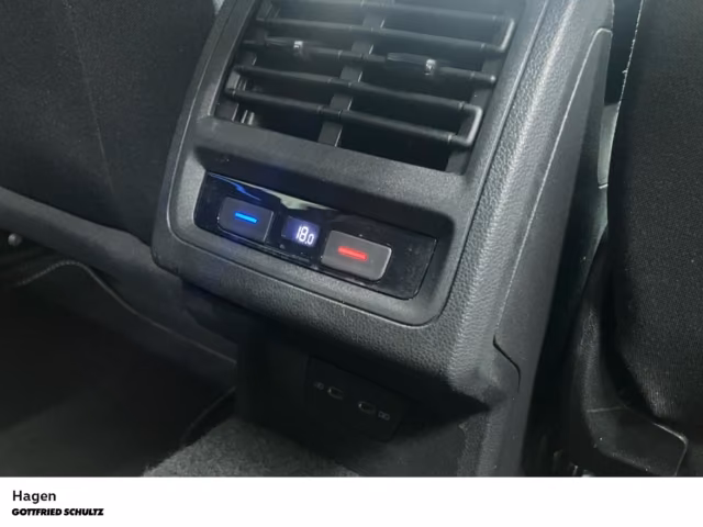 Volkswagen Golf VIII 1.5 TSI LED NAV SHZ PDCvo&hi Active, миниатюра 10