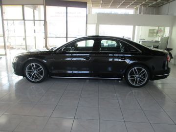 Audi A8 - 5