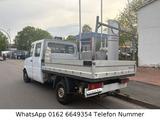 Mercedes-Benz Sprinter 210d Doka Pritsche 2.9 Liter Motor - Mercedes-Benz 210d mit Diesel-Antrieb