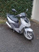 Aprilia Sportcity 125er - APRILIA SPORTCITY 125