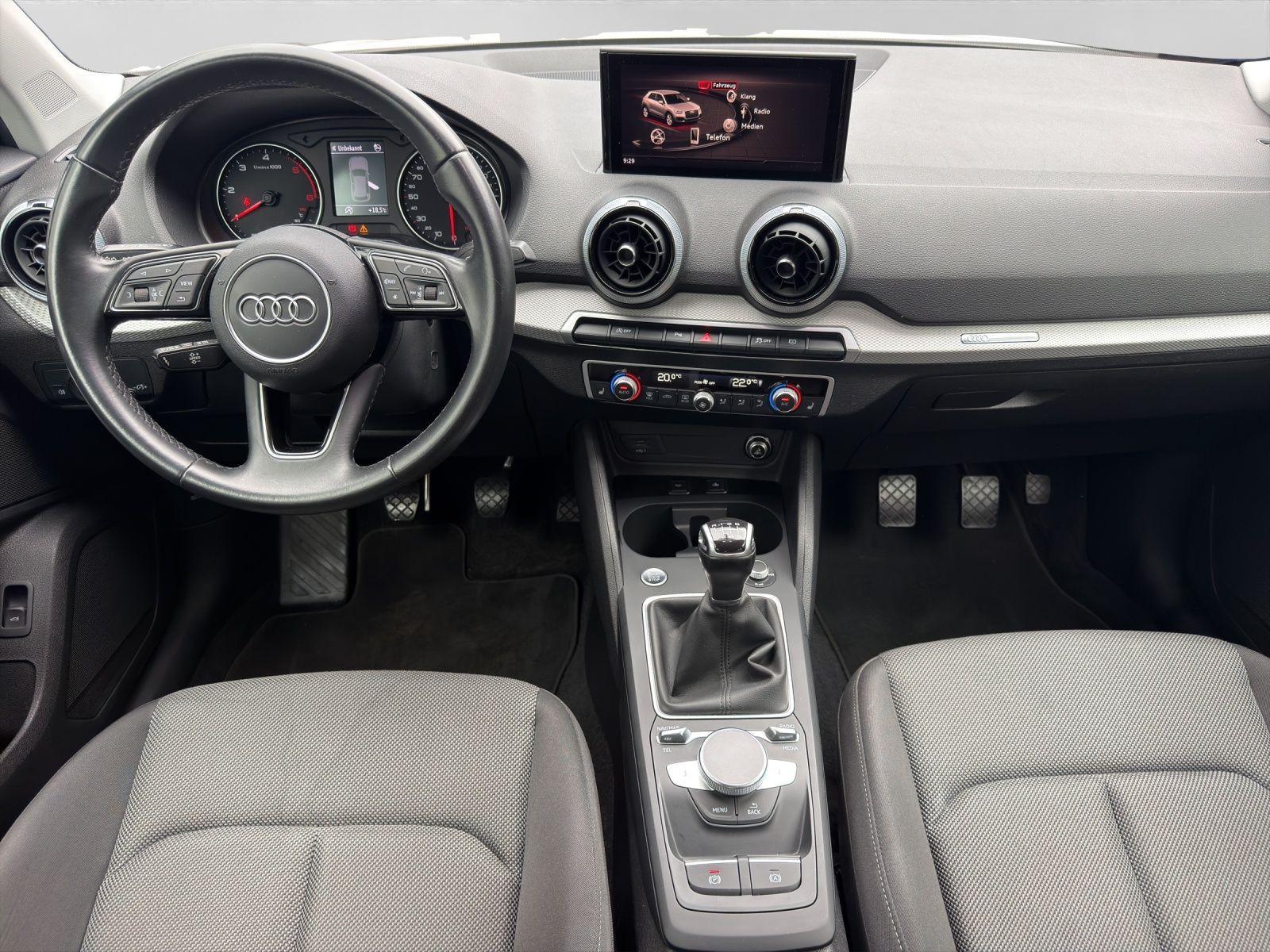 Audi Q2 30 TDI ADVANCED KAMERA GJR GRA PDC, миниатюра 5