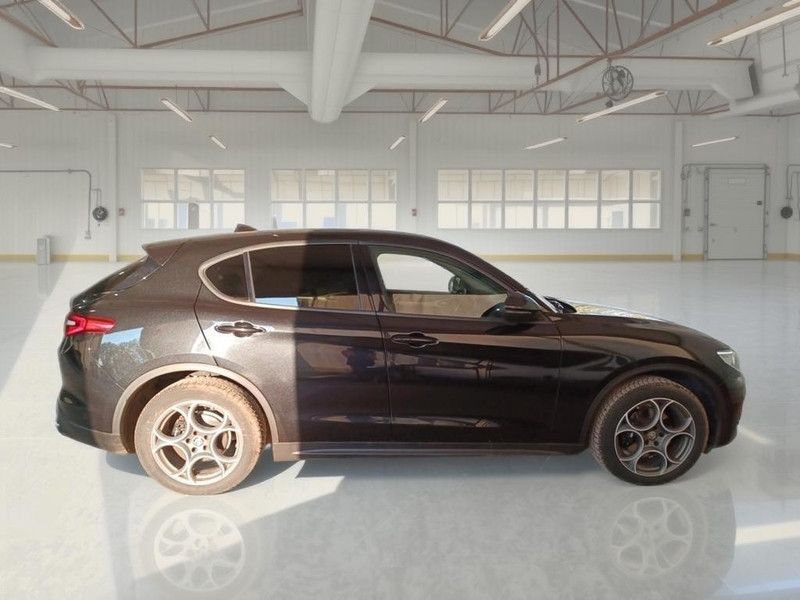 Alfa Romeo ALFA ROMEO STELVIO 2.2 TURBO DIESEL 190 CV SPRIN imagem 3