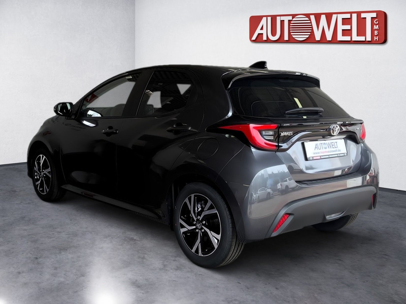 Fahrzeugabbildung Toyota Yaris 1.5 Teamplayer Kamera,LED,SHZ,ACC,Keyless