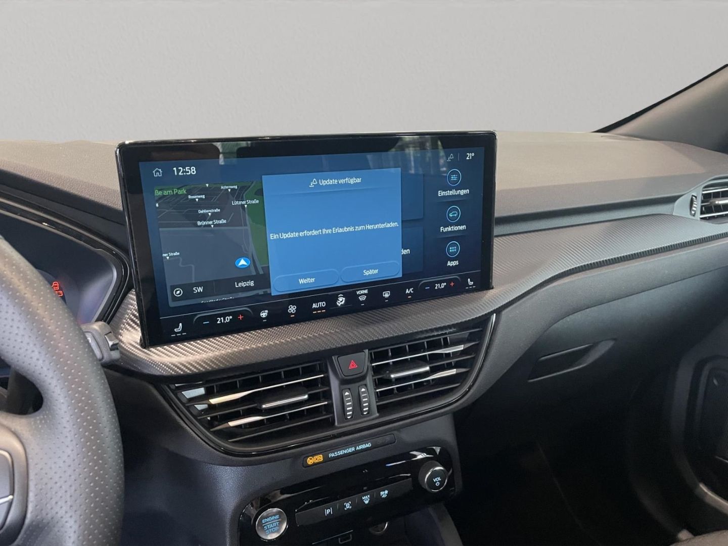 Fahrzeugabbildung Ford Kuga Hybrid ST-Line WINTERPAKET Navi LED Tempoma