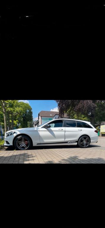 Image of Mercedes-Benz C 220