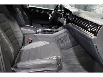 Volkswagen Touareg - 5