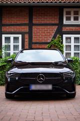 Mercedes-Benz CLA 220 d Coupé AMG Adv.+ Pano Stdhzg. 18" LED