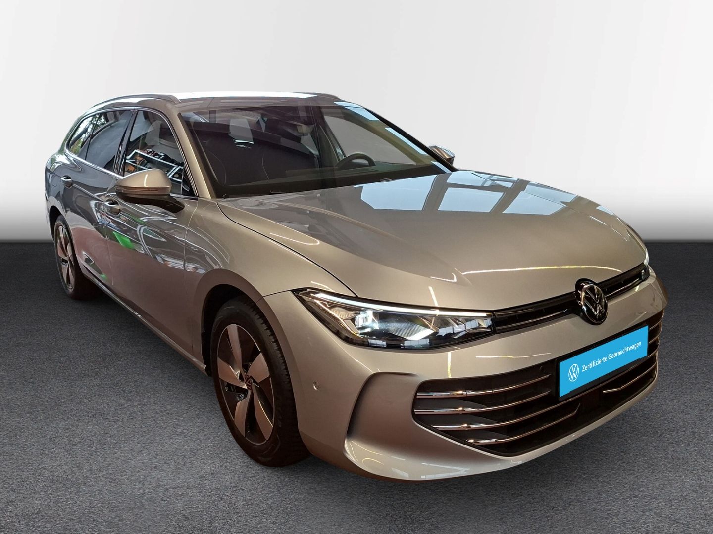 Passat Variant 1.5 eTSI DSG Business *AHK*KAMERA