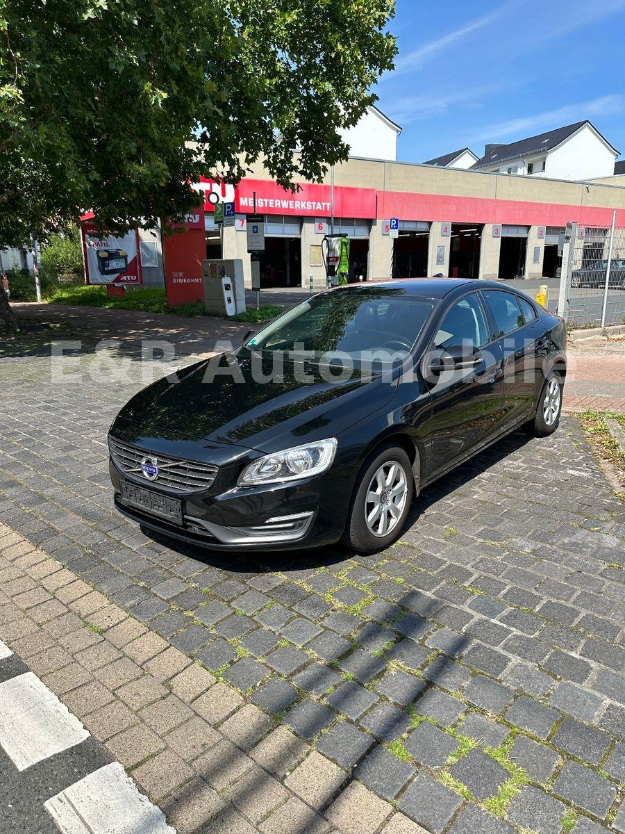 Volvo S60 Lim. Kinetic 8 Fach PDC