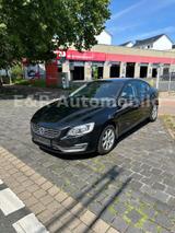 Volvo S60 Lim. Kinetic 8 Fach PDC - gebrauchte Volvo S60 aus dem Jahr 2014