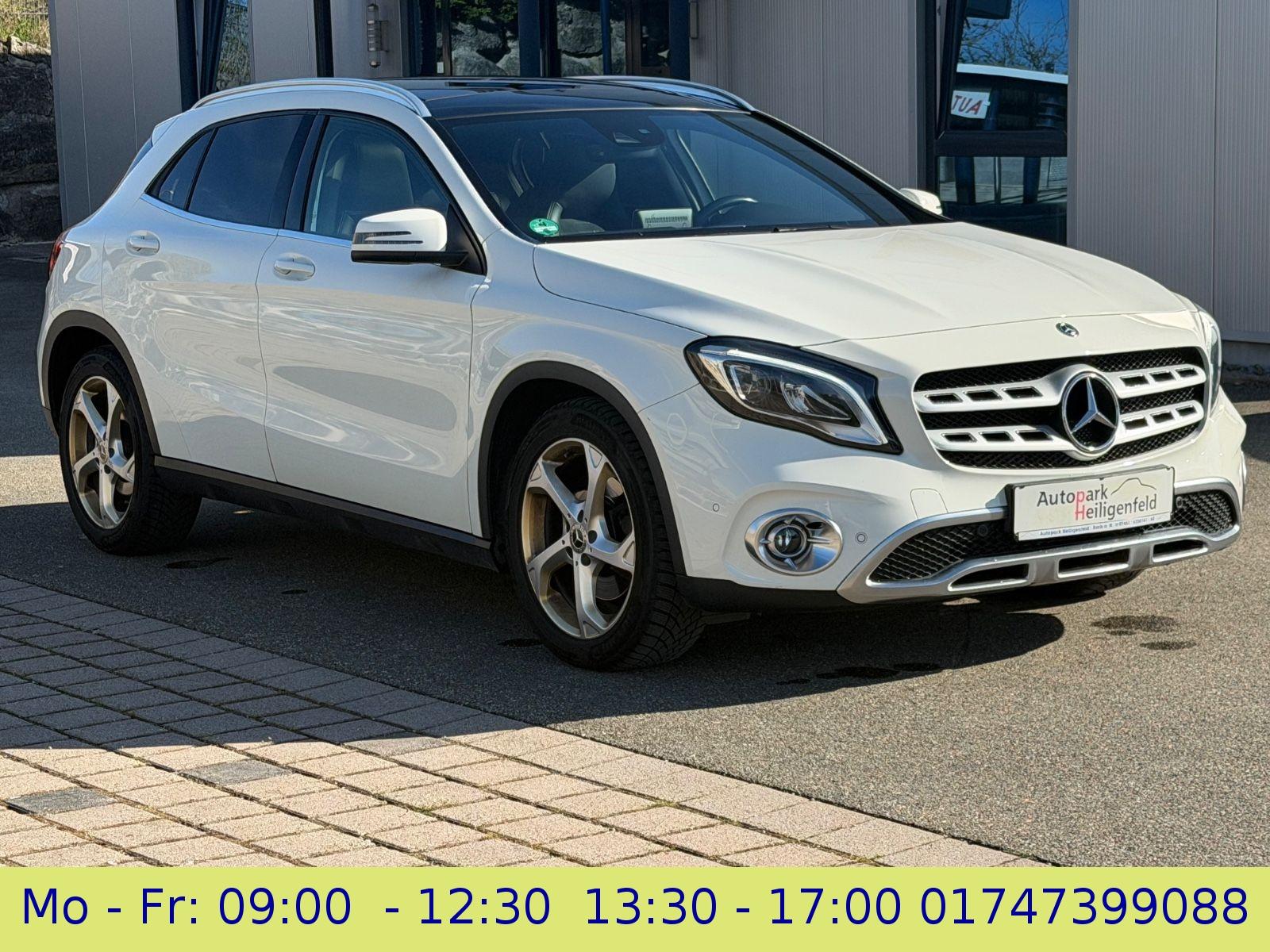 Mercedes-Benz GLA 250 4MATIC DCT LED Navi Pano RCam AHK Leder