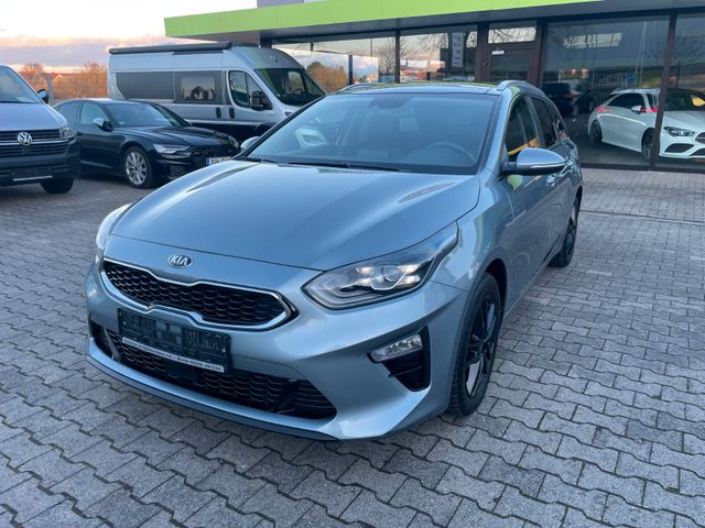 Kia Cee'd Sportswagon PlatinumEdition/Leder/Panorama