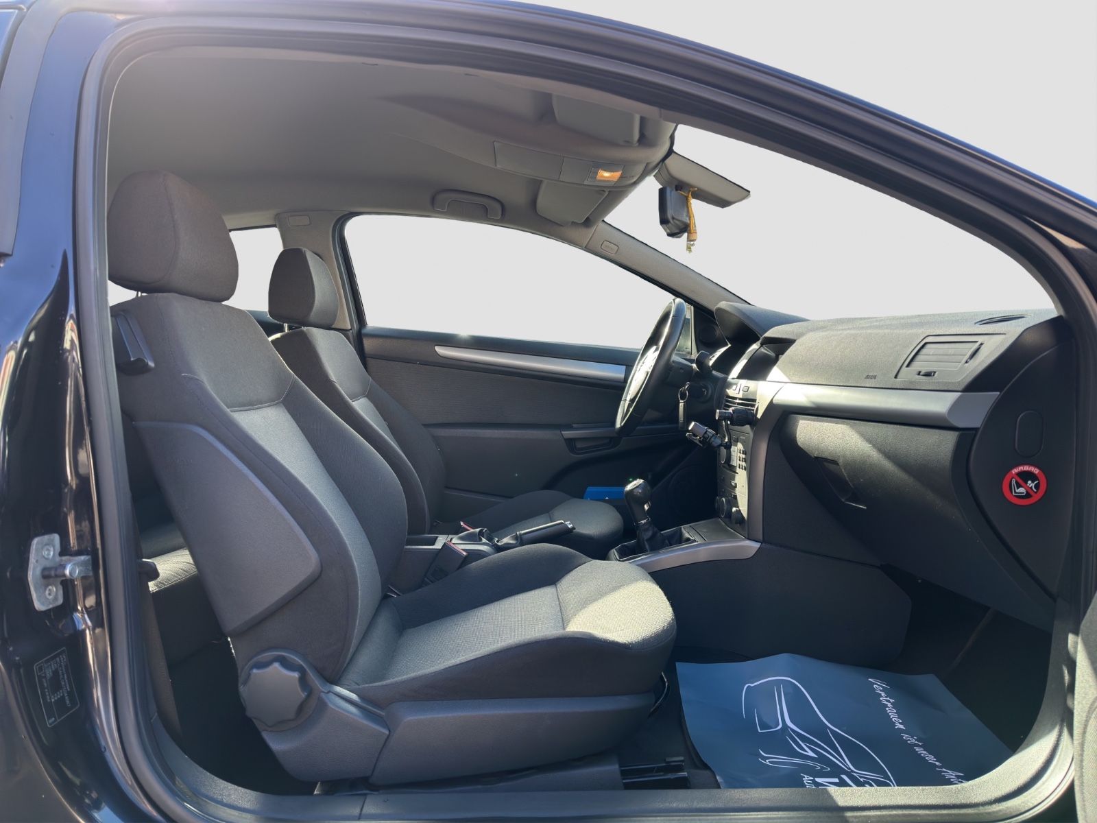 Fahrzeugabbildung Opel Astra H GTC Edition/Tempomat/Klima/PDC