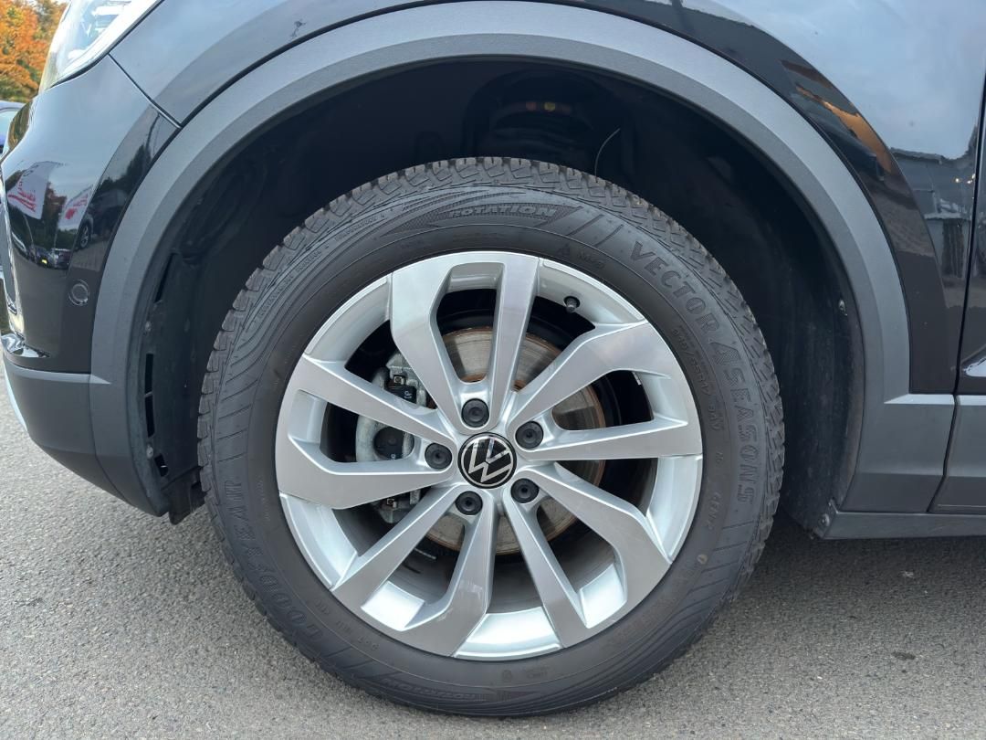 Fahrzeugabbildung Volkswagen T-ROC Style Style,AHK,GJR,APP-Connect,Navi,PDC,C
