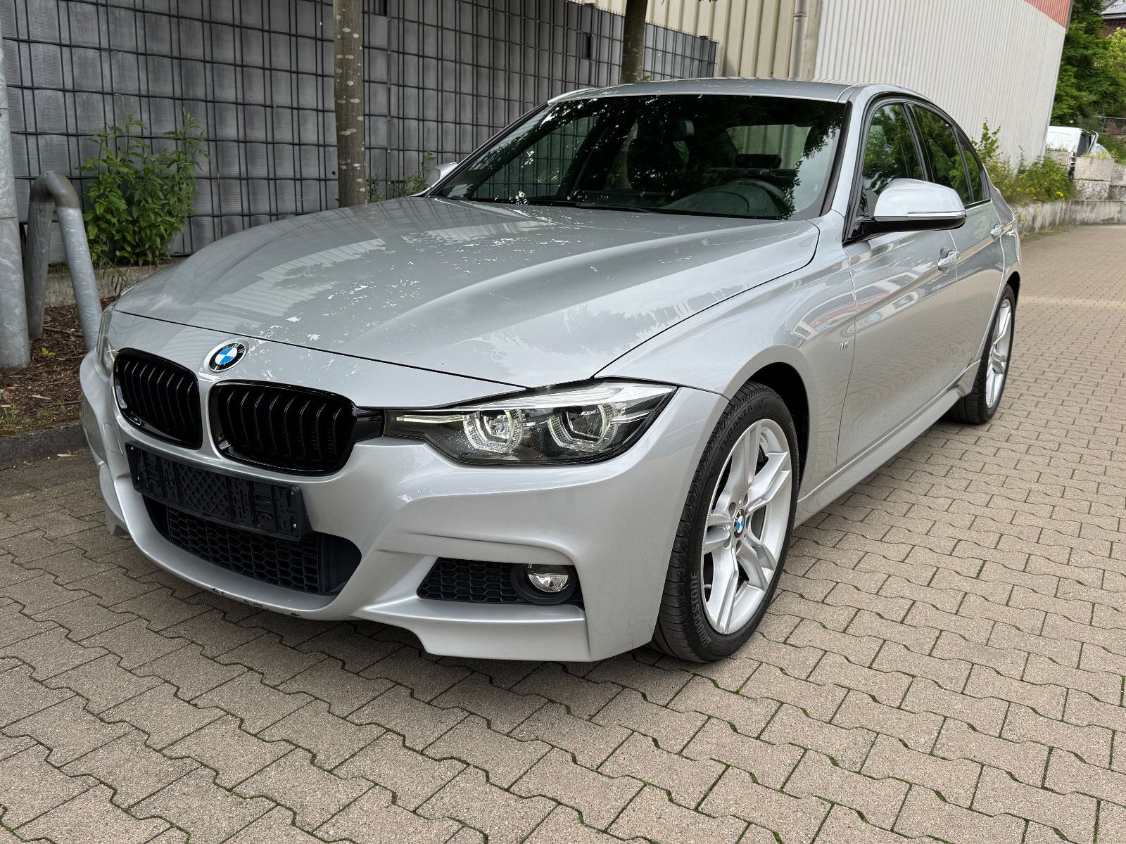 BMW 318