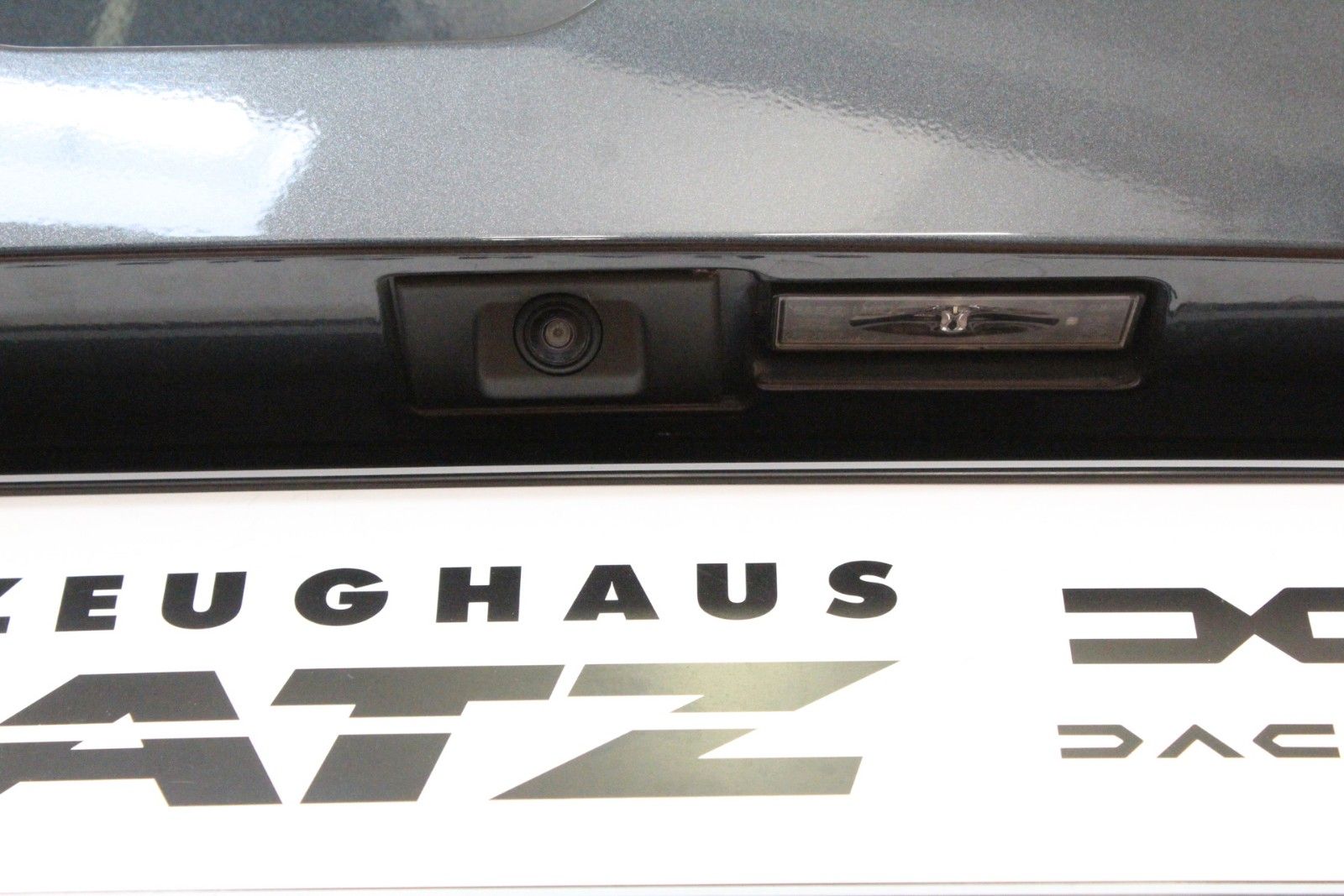 Fahrzeugabbildung Dacia Sandero TCe 100 ECO-G Expression  *Media-Dis