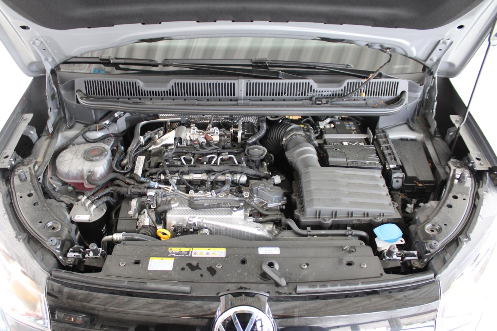 Volkswagen Caddy Maxi 2.0 TDI/AuTomatik/kamera/Sithz/7Sitze