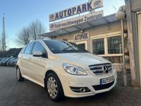 Mercedes-Benz B 180 Avantgarde*Tiptronic*Navi*Leder*PDC*2.Hand