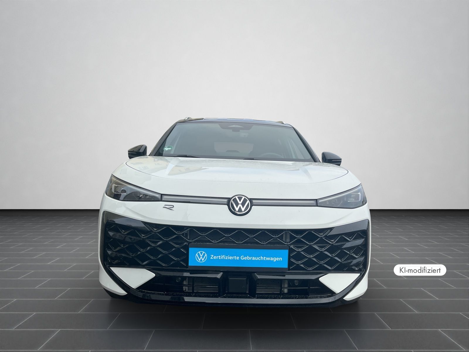 Volkswagen T-Roc R-LINE 1.5 TSI DSG LED PLUS NAVI AHK REAR foto 5