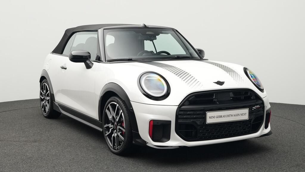 MINI John Cooper Works Cabrio - Bild 2