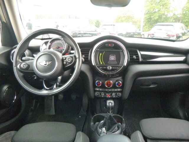 Fahrzeugabbildung MINI ONE 1,2 >Navi/Sitzheiz/PDC/Teil-Leder<