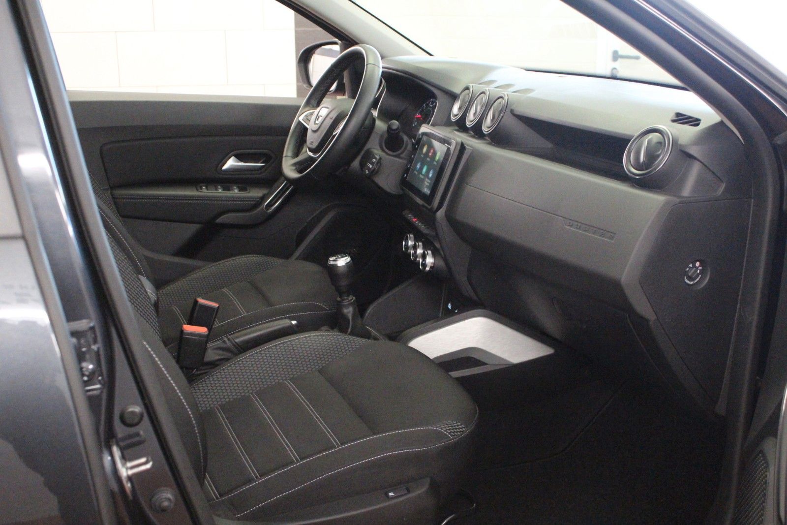 Fahrzeugabbildung Dacia Duster TCe130 *Prestige *Navi*Sitzhzg*Kamera