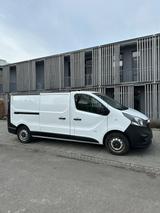 Opel Vivaro B L2H1 1,6 CDTi AHK 2,9t 2 Hand lang  - Opel Vivaro: Lang