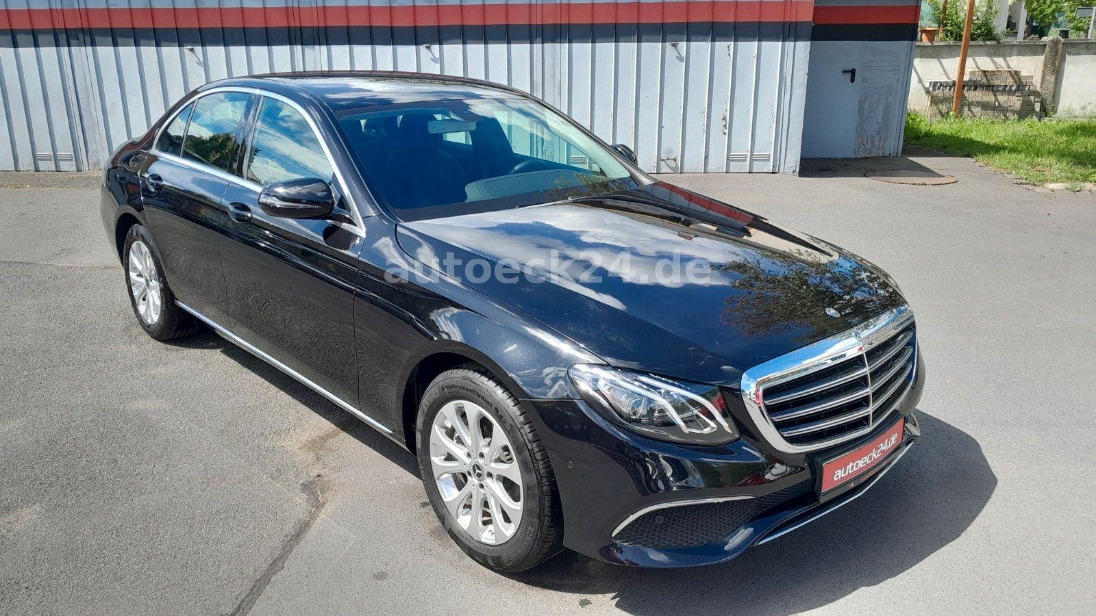 Mercedes-Benz E 250 E-Klasse Lim. Exclusive 1.Hand,8-fach Ber.