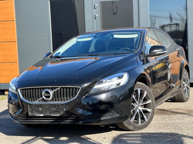 Volvo V40 Linje Svart/Aut/LED/Kamera