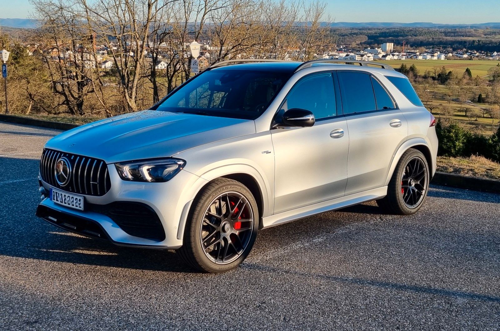 MERCEDES-BENZ GLE 53 AMG Dynamic Plus AHK HUD Leder Carbon 4M