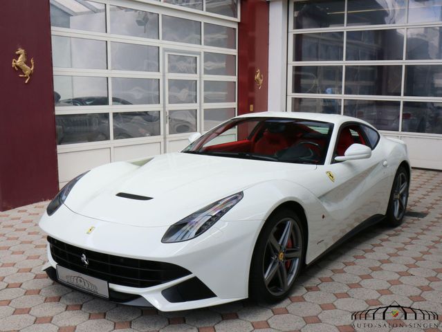 Ferrari F12 Berlinetta Bianco Avus* Rosso Ferrari*Lift*