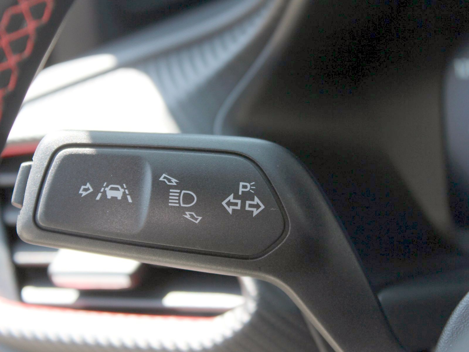 Fahrzeugabbildung Ford Puma ST-Line X 1,0 EcoBoost Mild Hybrid