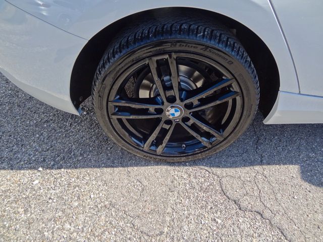 Fahrzeugabbildung BMW 118i/1.Hand/18-Zoll/PDC/57TKM/SitzH/Top-Zustand/