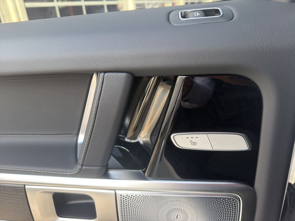 Fahrzeugabbildung Mercedes-Benz G 450 d EXCLUSIVE*NIGHT I&II* DISTRO*AHK*STANDH.