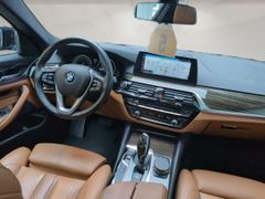 BMW 540i Sport/360°/HUD/Pano/D-Key/LED/AHK/SHeftBMW