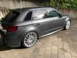 Audi RS3 Sportback RS-AGA OZ B&O KWV3 Audi Scheckheft - gebrauchte Audi RS3 aus dem Jahr 2015