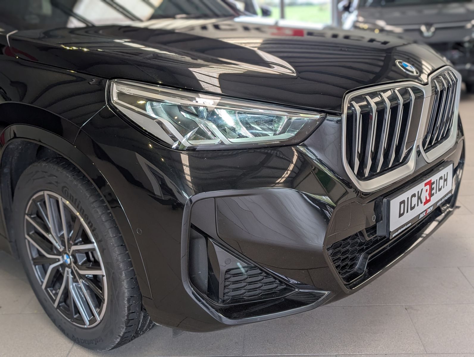 Fahrzeugabbildung BMW X1 18 d M-Sport Pano Premium-Travel-Paket AHK