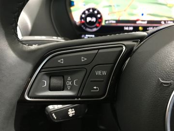 Audi Q2 35 1.5 TFSI DSG KAM LED NAV SHZ TEMP